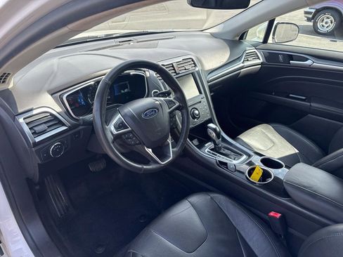 Used 2013 Ford Fusion Titanium FWD image 12