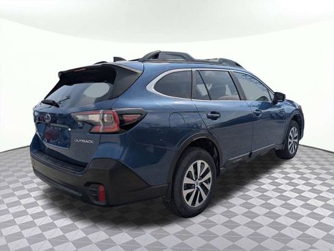 Used 2020 Subaru Outback Premium image 3