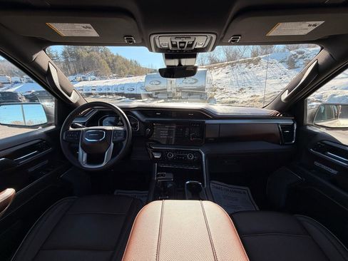 Used 2024 GMC Sierra 1500 Denali w/ Denali Reserve Package image 35