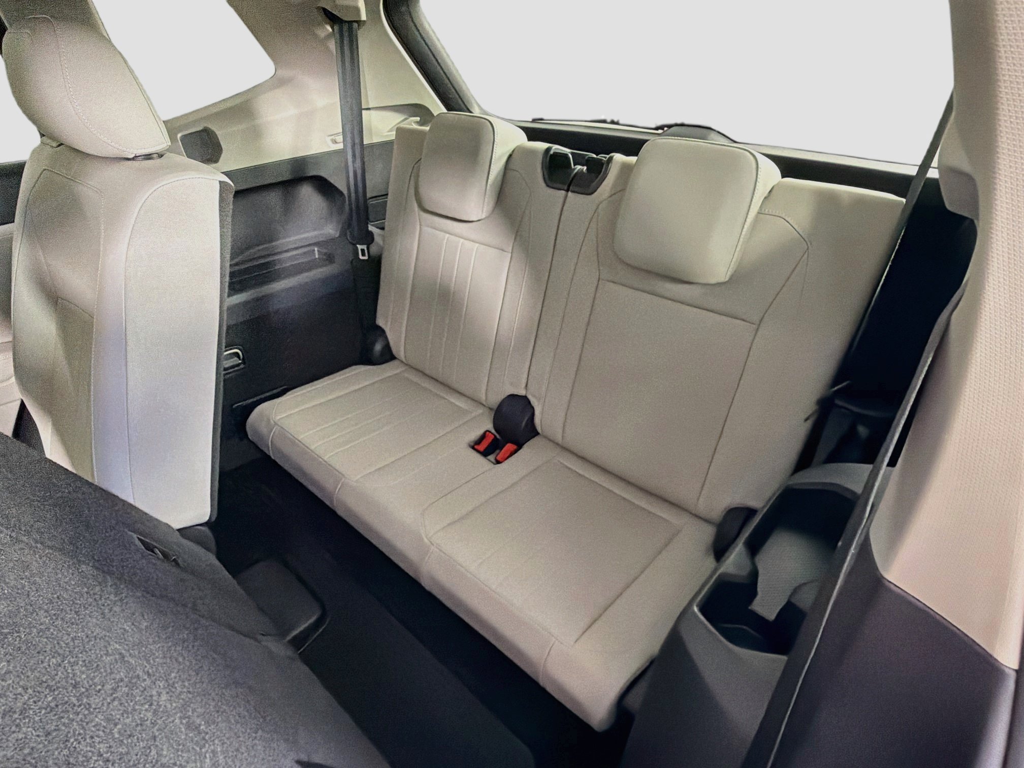Used 2023 Volkswagen Tiguan SE FWD image 30