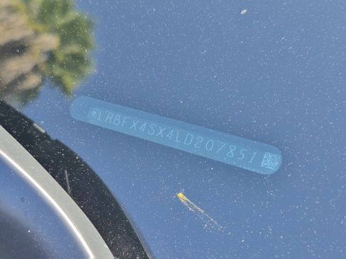 Used 2020 Buick Envision Premium w/ Driver Confidence Package image 30