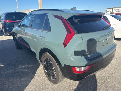 Used 2023 Kia Niro Wind w/ Wind Preserve Package image 8
