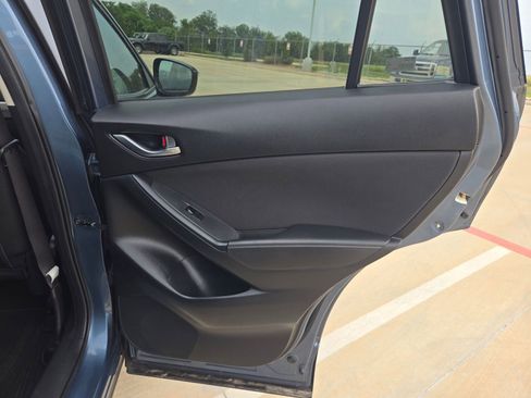 Used 2016 MAZDA CX-5 Touring FWD image 20