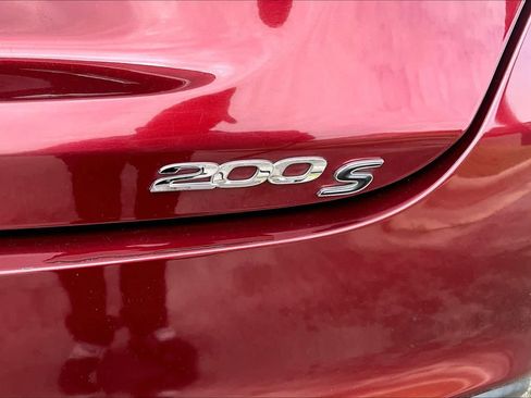 Used 2015 Chrysler 200 S FWD image 10