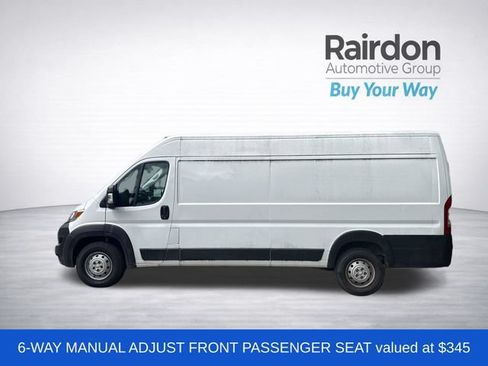 Used 2023 RAM ProMaster 3500 w/ Driver Convenience Group FWD image 4