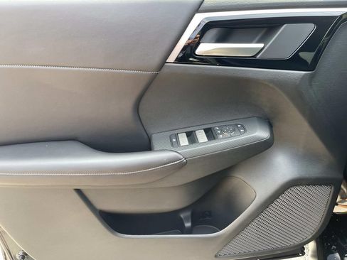 New 2026 Nissan Rogue SL AWD/4WD image 22