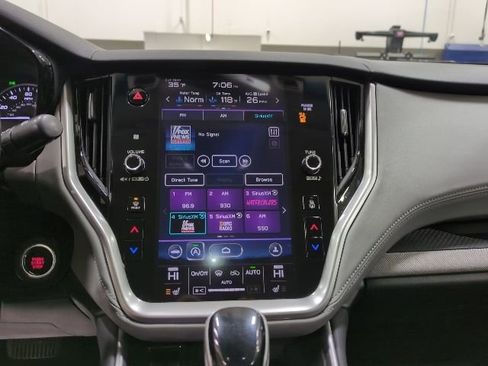 Used 2021 Subaru Legacy Premium image 10