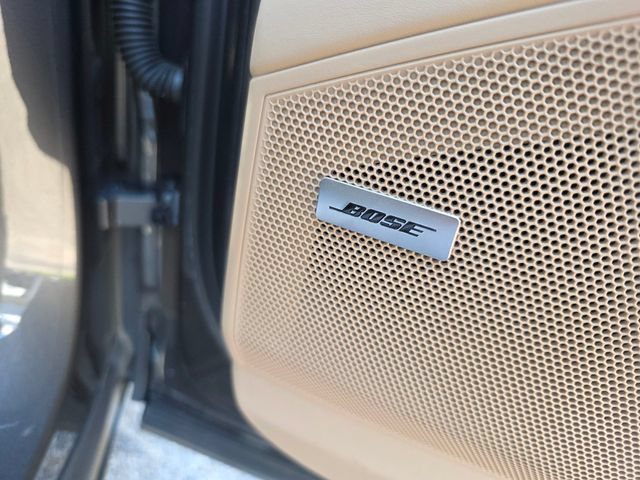 Used 2023 Porsche Cayenne Platinum Edition AWD/4WD image 9