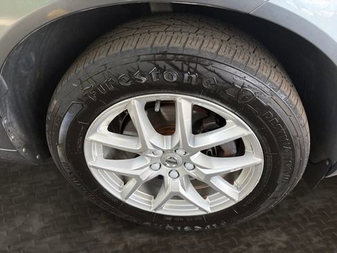 Used 2018 Volvo XC60 T5 Momentum w/ Vision Package AWD/4WD image 35