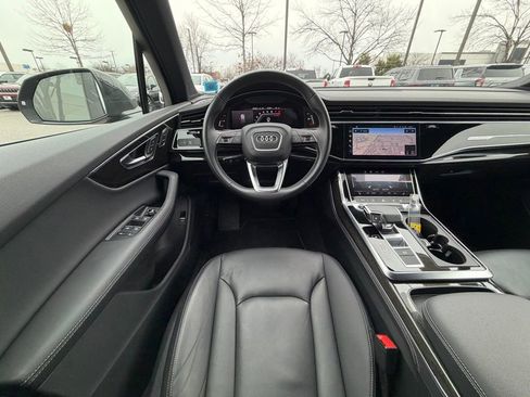 Used 2025 Audi Q7 3.0T Premium Plus image 20