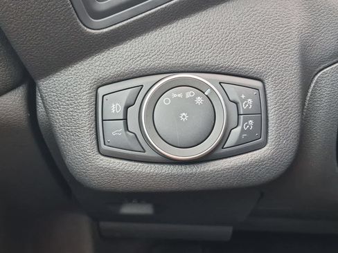 Used 2019 Ford Escape SEL AWD/4WD image 30