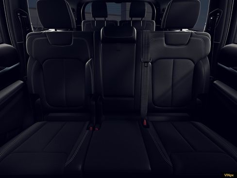 New 2026 Jeep Grand Cherokee L 4WD image 17
