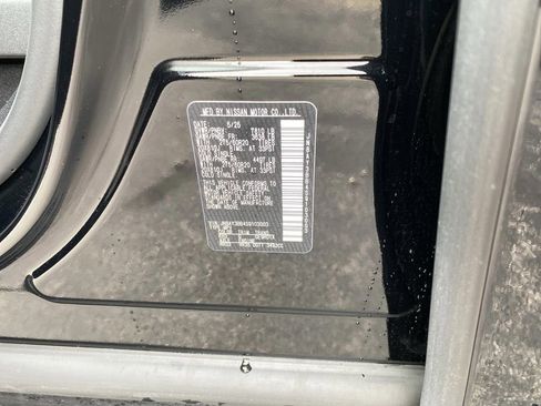 New 2025 Nissan Armada SL w/ Captain's Chari Seat Package image 42