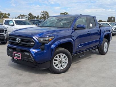 New 2025 Toyota Tacoma SR5