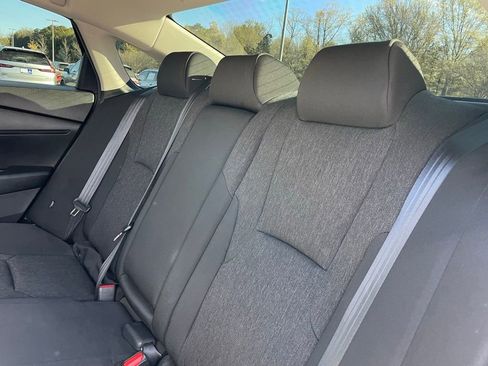 Certified 2025 Honda Accord SE image 40