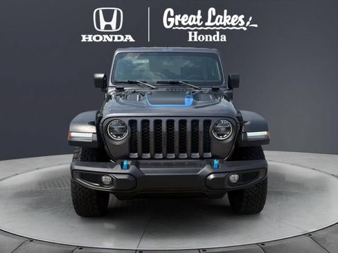Used 2022 Jeep Wrangler Unlimited Rubicon 4xe AWD/4WD image 8