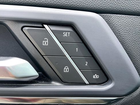Used 2026 GMC Terrain Elevation w/ Elevation Premium Package FWD image 34