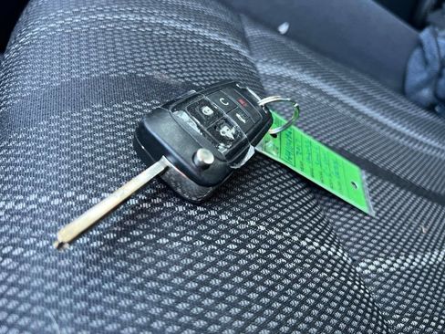 Used 2017 Chevrolet Sonic LT FWD image 27