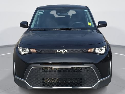 Used 2024 Kia Soul LX w/ Option Group 015 image 2