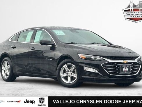 Used 2022 Chevrolet Malibu LS w/ Driver Confidence Package II image 1