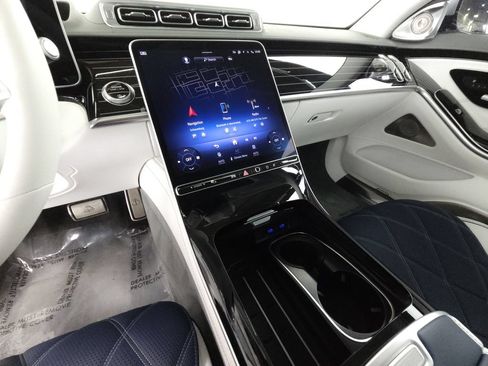 Used 2024 Mercedes-Benz Maybach S 680 4MATIC image 15