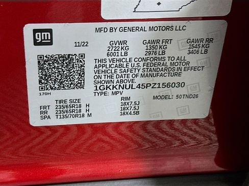 Used 2023 GMC Acadia SLT image 12