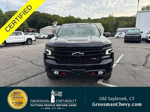 Used 2021 Chevrolet Silverado 1500 LT Trail Boss w/ Convenience Package II AWD/4WD image 4