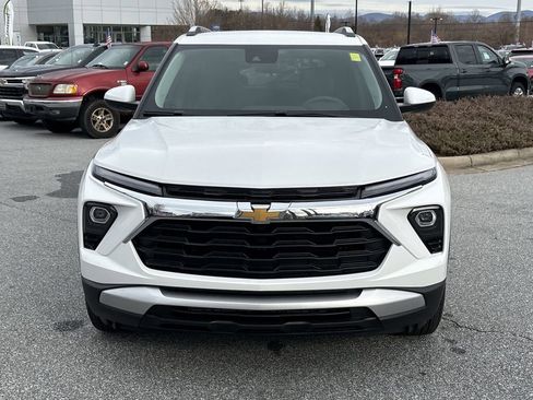 New 2026 Chevrolet TrailBlazer LT image 3