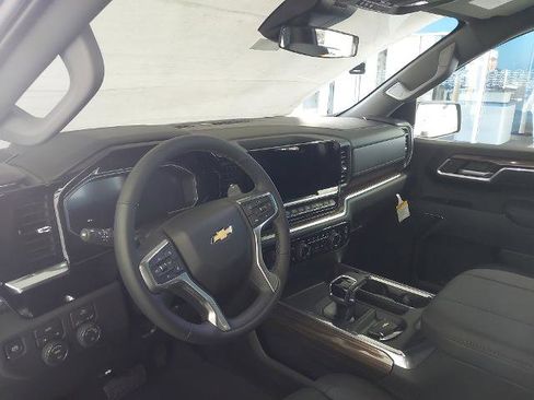 New 2026 Chevrolet Silverado 1500 LT w/ All Star Edition Plus image 2