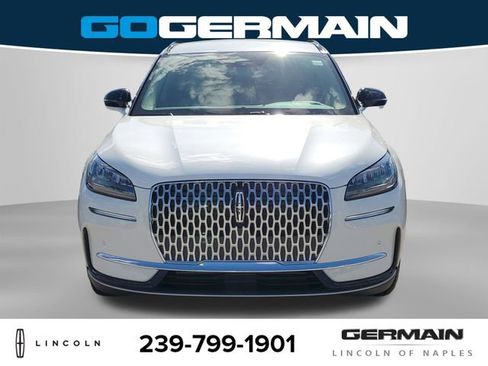 New 2026 Lincoln Corsair Premiere image 3