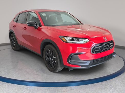 Certified 2025 Honda HR-V Sport image 3