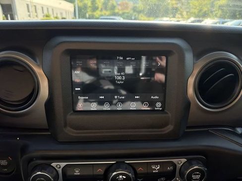 Used 2022 Jeep Wrangler Unlimited Sport AWD/4WD image 20