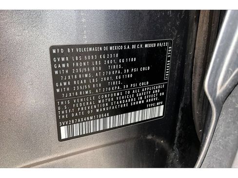 Used 2022 Volkswagen Tiguan SE AWD/4WD image 18