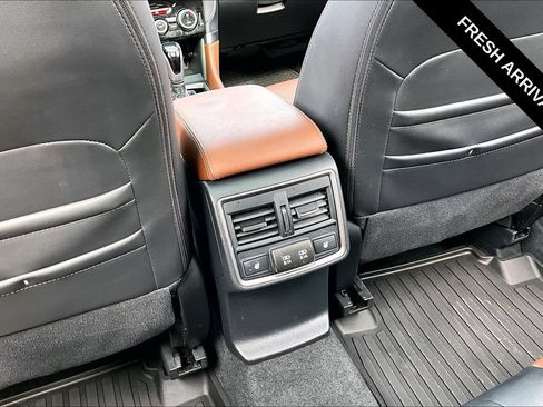 Used 2024 Subaru Forester Touring w/ Convenience Package AWD/4WD image 12