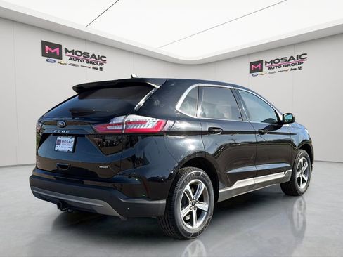 Used 2024 Ford Edge SEL w/ Convenience Package AWD/4WD image 8