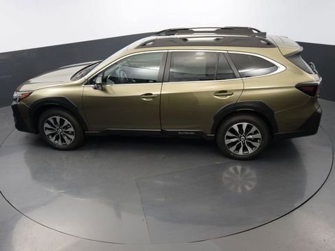 Certified 2025 Subaru Outback Limited XT image 43