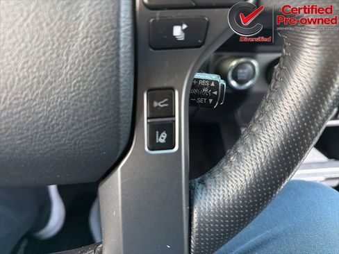Used 2020 Toyota Tacoma TRD Off-Road AWD/4WD image 60