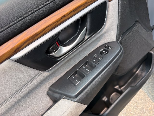 Used 2017 Honda CR-V EX image 13