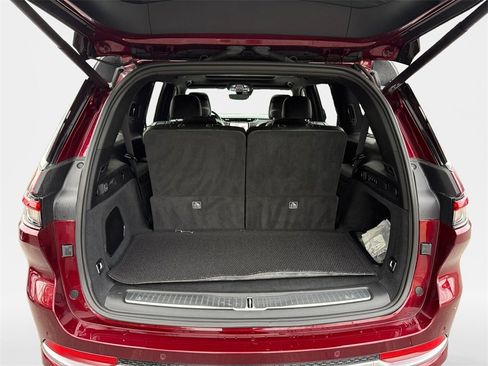 Used 2023 Jeep Grand Cherokee L Summit w/ Luxury Tech Group V image 23