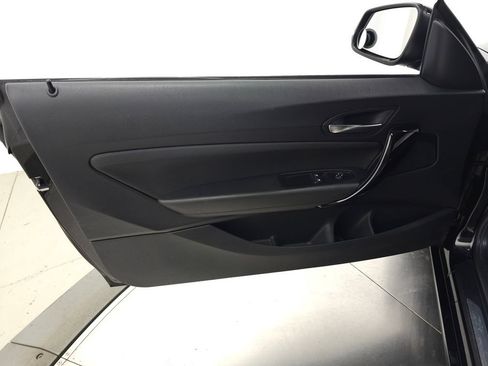 Used 2018 BMW 230i Coupe RWD image 11