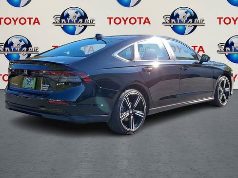 Used 2025 Honda Accord Sport image 8