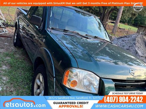 Used 2002 Nissan Frontier XE image 2