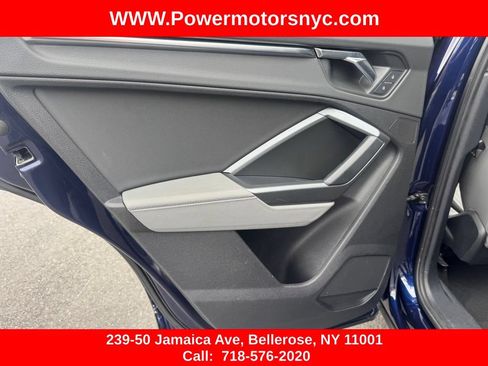 Used 2021 Audi Q3 2.0T Premium w/ Convenience Package AWD/4WD image 26