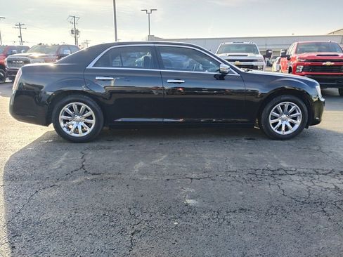 Used 2012 Chrysler 300 Limited image 4