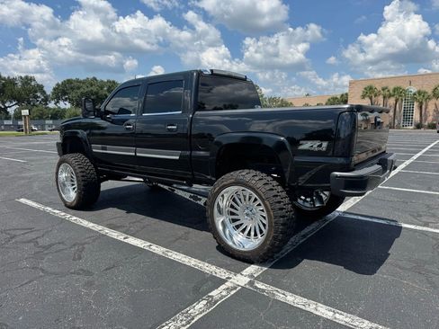 Used 2004 Chevrolet Silverado 1500 4x4 Crew Cab w/ Z71 Convenience Package 2 image 8