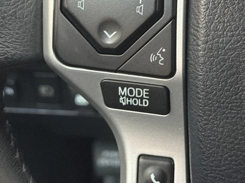 Used 2019 Toyota Tundra Limited AWD/4WD image 20