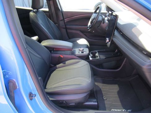 Used 2024 Ford Mustang Mach-E Premium AWD/4WD image 14