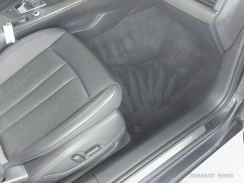Used 2019 Audi A4 2.0T Premium FWD image 18