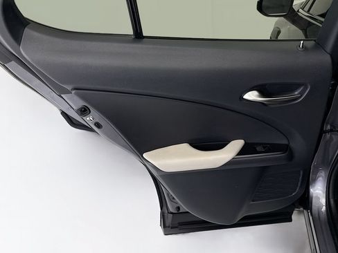 Used 2019 Lexus UX 200 FWD image 24