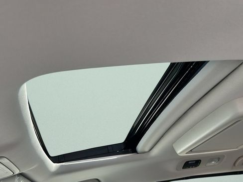 New 2027 Honda Odyssey Touring image 19